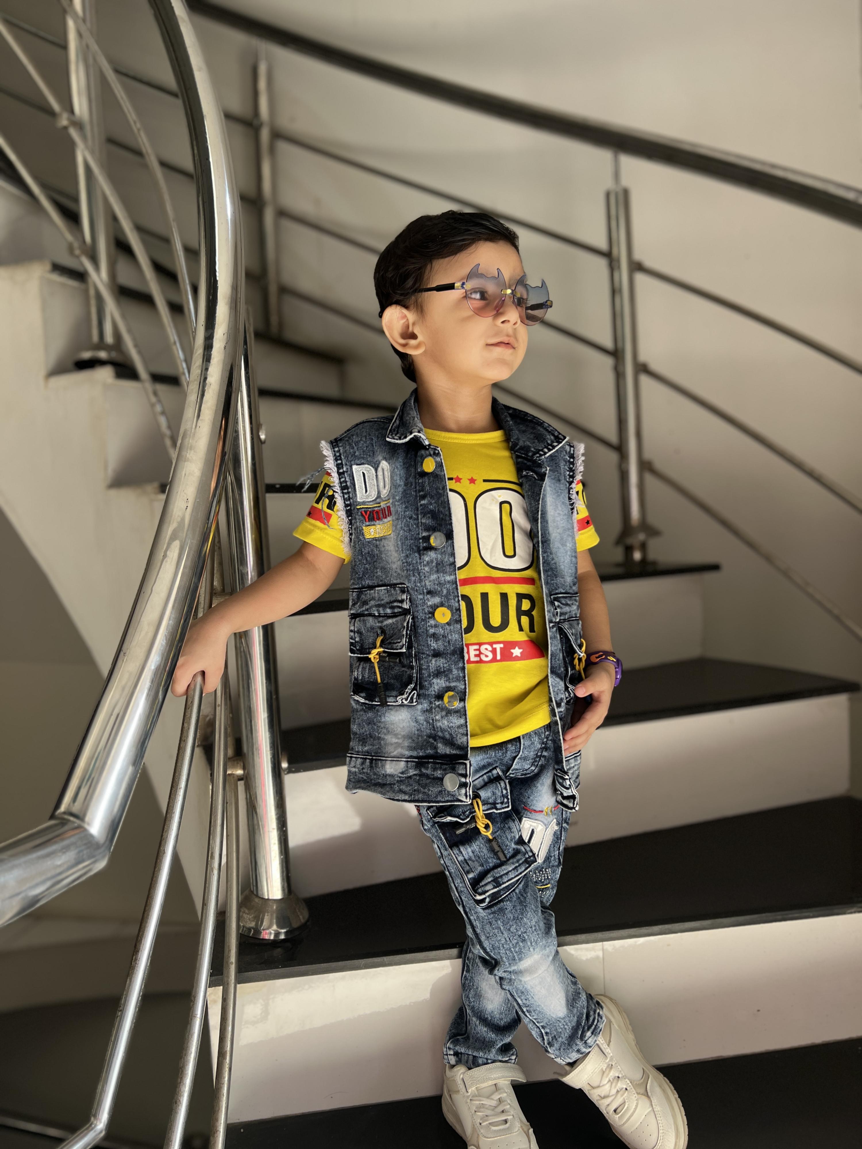 Fashion Stylists